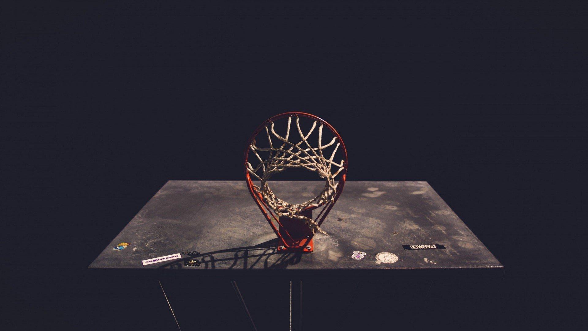 中国蝶泳新星闪耀国际泳联锦标赛，破纪录摘金创历史